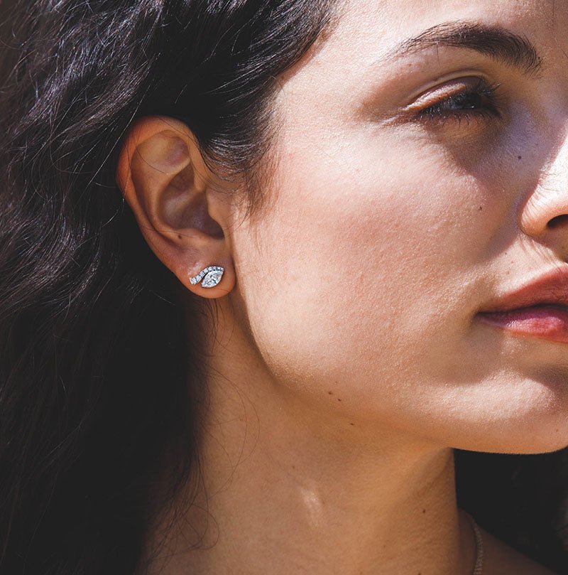 The Look Of Love Pavé Earrings - Ilanzoni